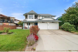425 Hadway Drive, Harrison Hot Springs, BC