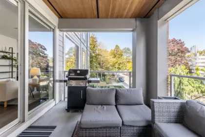 Garden / Landscaping Photo of 204 7133 14th Avenue, Burnaby, BC