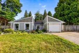 21598 Spring Avenue, Maple Ridge, BC