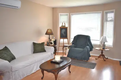 45460 Meadowbrook Drive, Chilliwack, BC, Chilliwack — Single Family Residence for sale