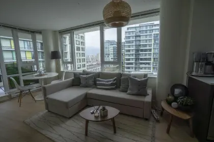 1101 7733 Firbridge Way, Richmond, BC, Richmond — Apartment/Condo for sale