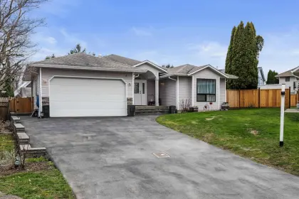 44659 Connaught Place, Chilliwack, BC, Chilliwack — Single Family Residence for sale