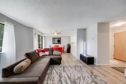 212 7144 133b Street, Surrey, BC, Surrey — Apartment/Condo for sale