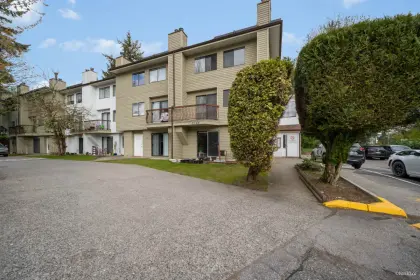 212 7144 133b Street, Surrey, BC, Surrey — Apartment/Condo for sale
