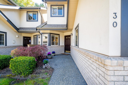 30 3387 King George Boulevard, Surrey, BC, Surrey — Townhouse for sale