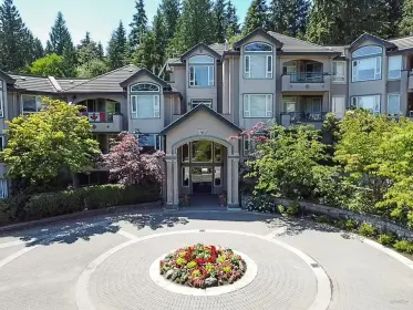 401 3280 Plateau Boulevard, Coquitlam, BC, Coquitlam — Apartment/Condo for sale