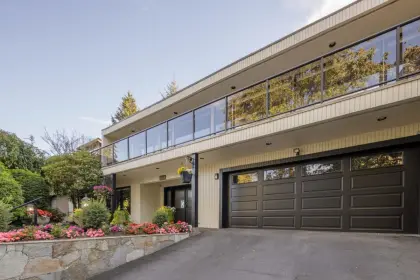 834 Washington Drive, Port Moody, BC, Port moody — Single Family Residence for sale
