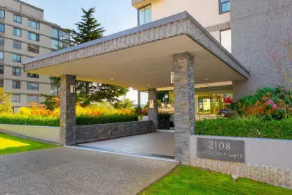 401 2108 Argyle Avenue, West Vancouver, BC, West vancouver — Apartment/Condo for sale