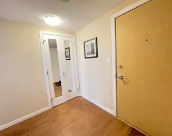 1102 8160 Lansdowne Road, Richmond, BC, Richmond — Apartment/Condo for sale