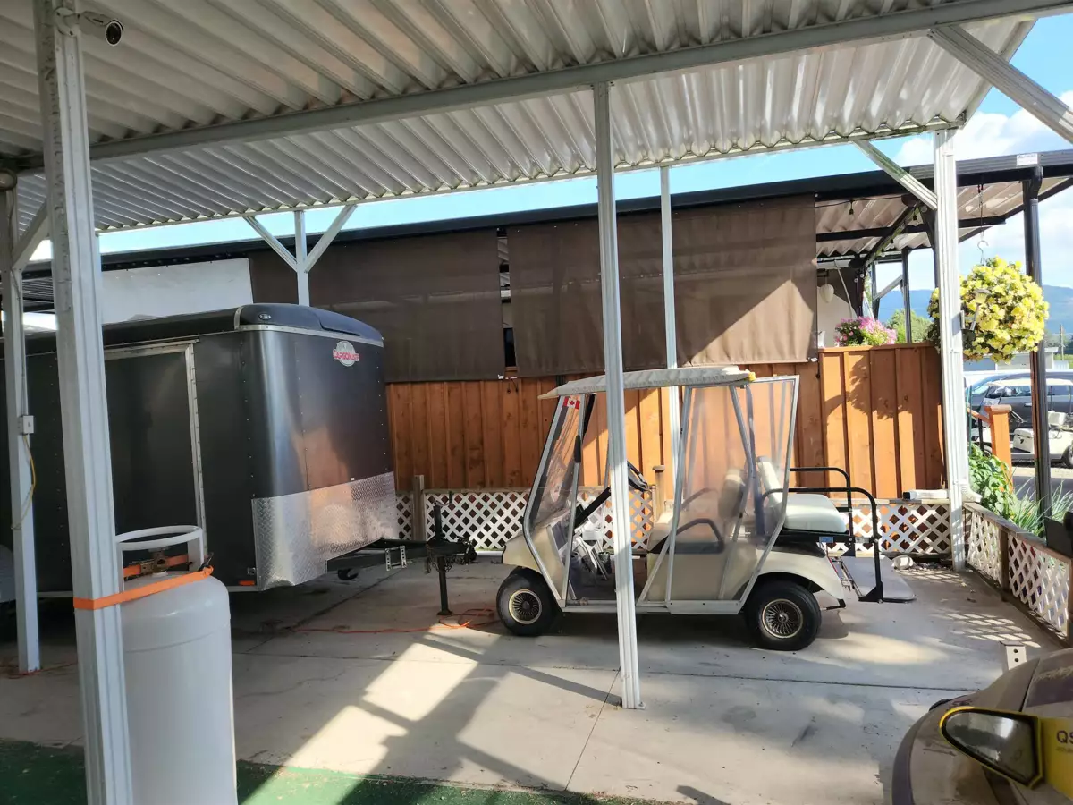 Primary Bathroom Photo of 200 8400 Shook Road, Mission, BC