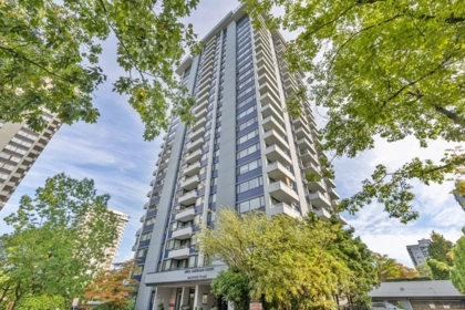 2207 3980 Carrigan Court, Burnaby, BC, Burnaby — Apartment/Condo for sale