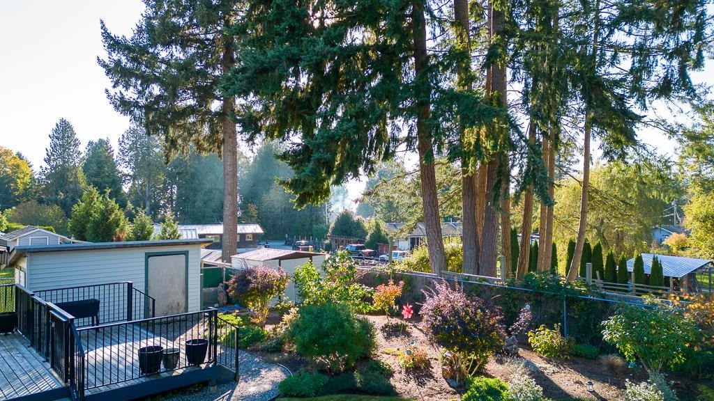 Garage Interior Photo of 5619 Curtis Place, Sechelt, BC