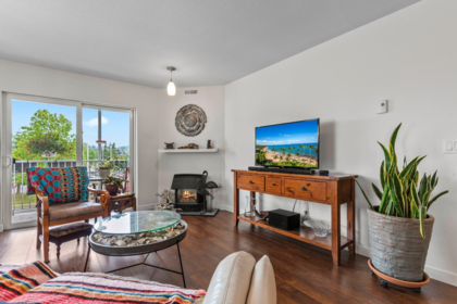 303 9175 Edward Street, Chilliwack, BC, Chilliwack — Apartment/Condo for sale
