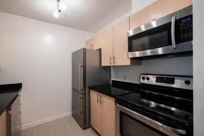 105 5667 Smith Avenue, Burnaby, BC, Burnaby — Apartment/Condo for sale