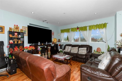 2631 Napier Street, Vancouver, BC, Vancouver — Single Family Residence for sale