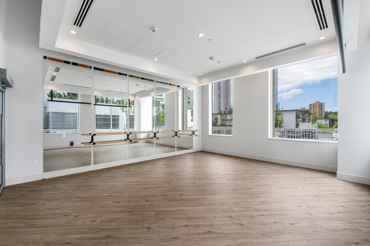 Dining Area Photo of 2303 6537 Telford Avenue, Burnaby, BC