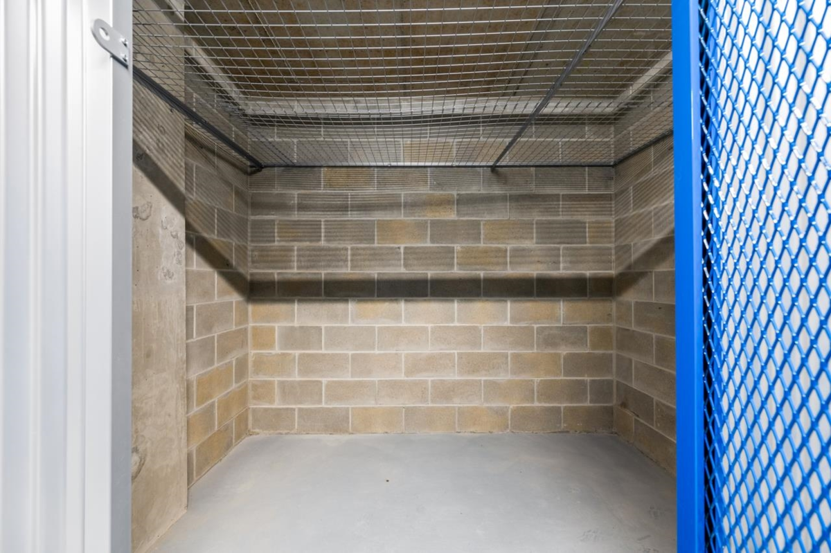 Staircase Photo of 2303 6537 Telford Avenue, Burnaby, BC