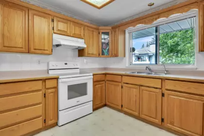328 2451 Gladwin Road, Abbotsford, BC, Abbotsford — Apartment/Condo for sale