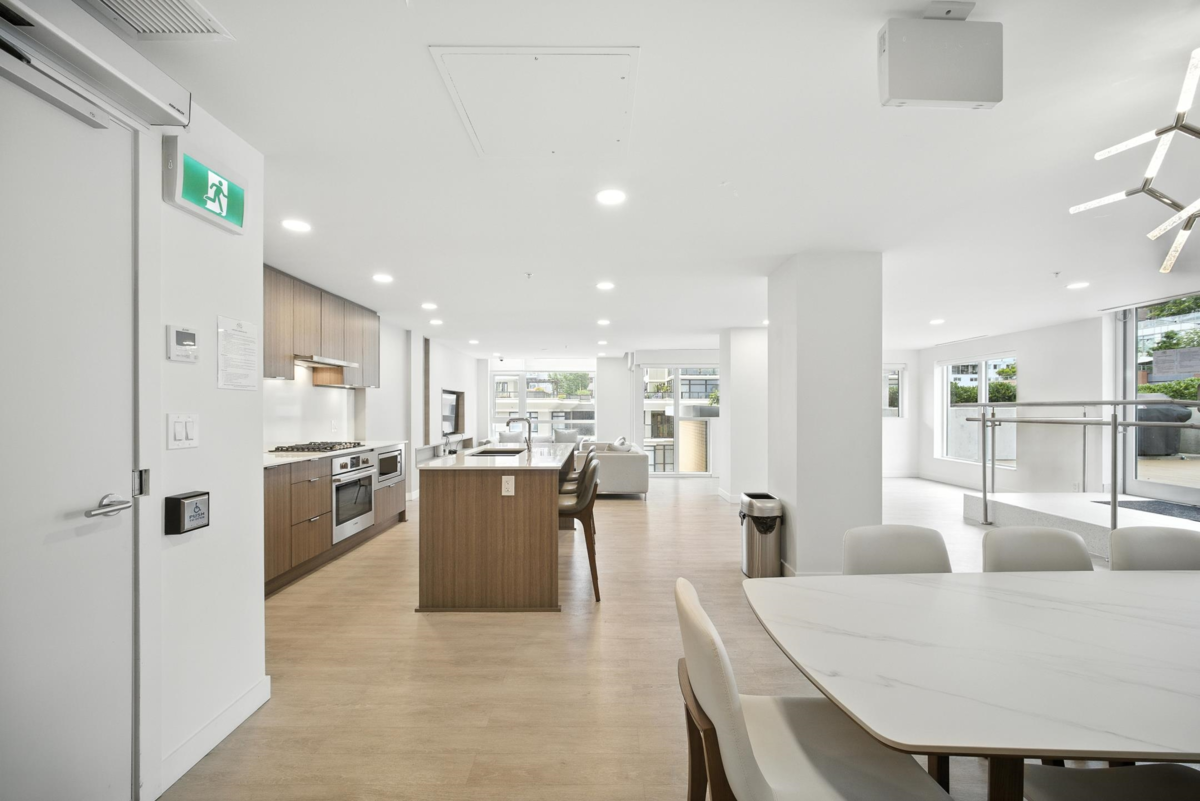 Hot Tub / Spa Photo of 1207 618 Carnarvon Street, New Westminster, BC