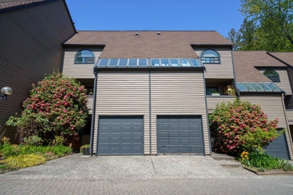8569 Wilderness Court, Burnaby, BC, Burnaby — Townhouse for sale