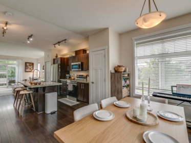 Guest Bathroom Photo of 106 13819 232 Street, Maple Ridge, BC