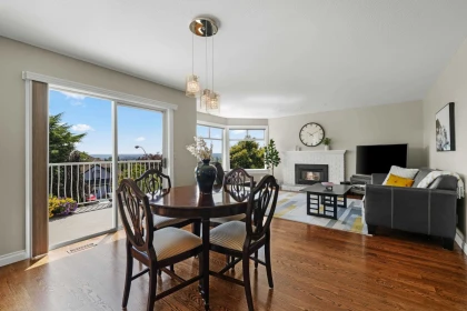 6199 191a Street, Surrey, BC, Surrey — Single Family Residence for sale