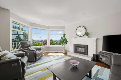 6199 191a Street, Surrey, BC, Surrey — Single Family Residence for sale