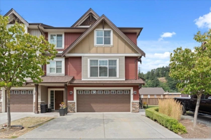 4 9750 Mcnaught Road, Chilliwack, BC, Chilliwack — Townhouse for sale
