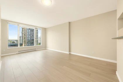 905 5189 Gaston Street, Vancouver, BC, Vancouver — Apartment/Condo for sale