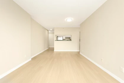 905 5189 Gaston Street, Vancouver, BC, Vancouver — Apartment/Condo for sale