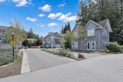 Mudroom Photo of 51 5858 142 Street, Surrey, BC