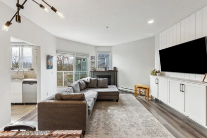 5 2711 E Kent Avenue North, Vancouver, BC, Vancouver — Townhouse for sale