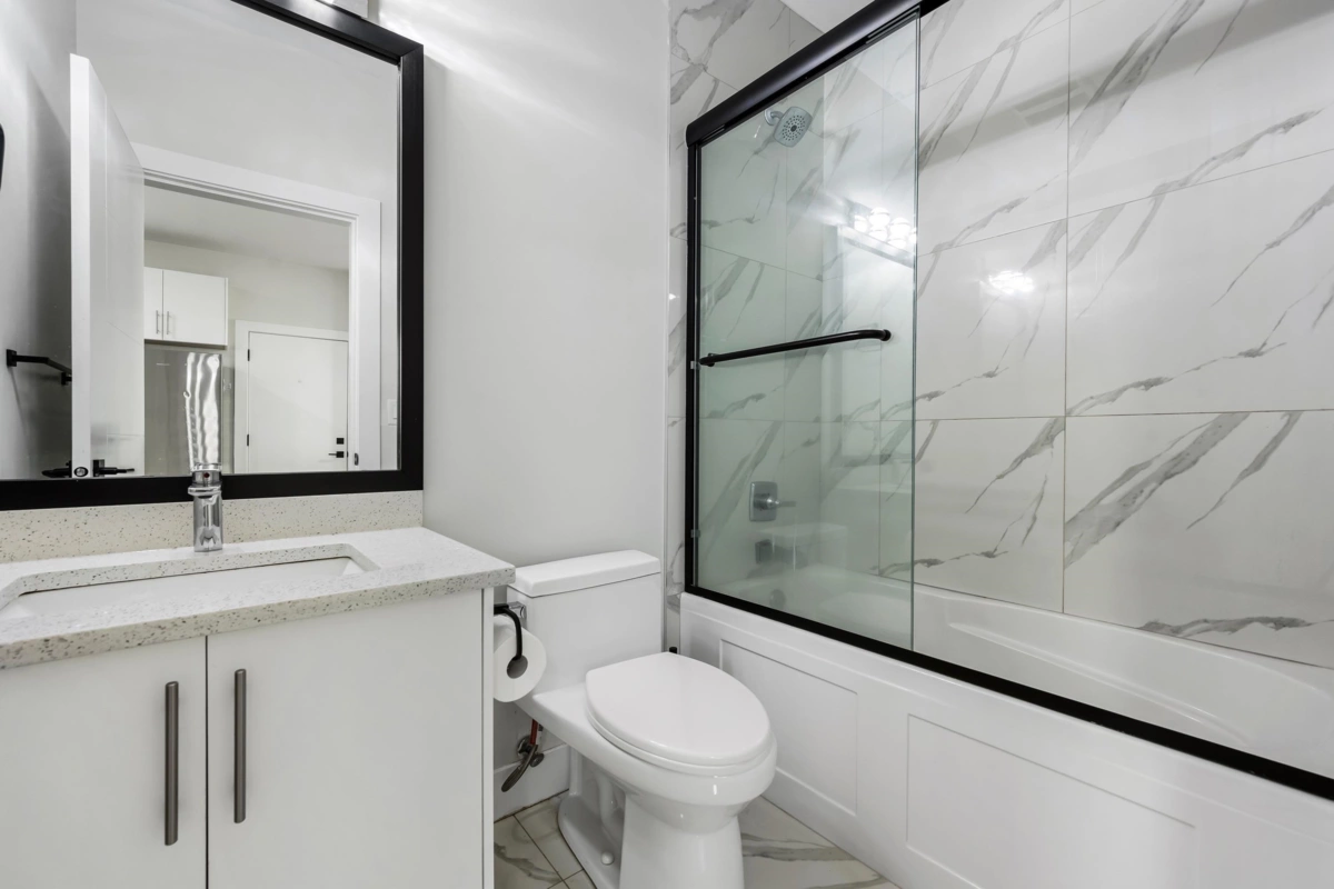 Backyard Photo of 32927 3rd Avenue, Mission, BC