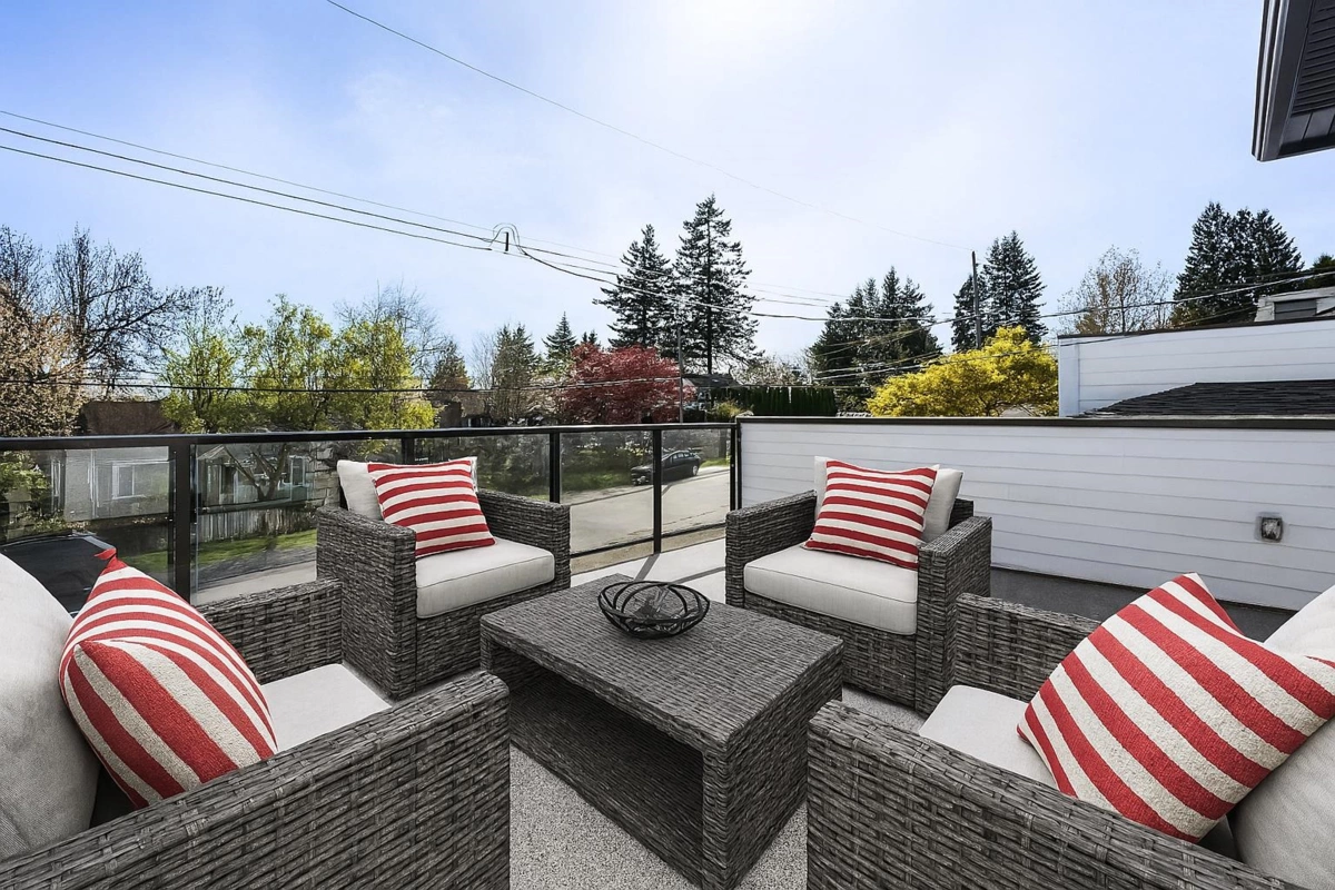 Exterior Rear Photo of 32927 3rd Avenue, Mission, BC