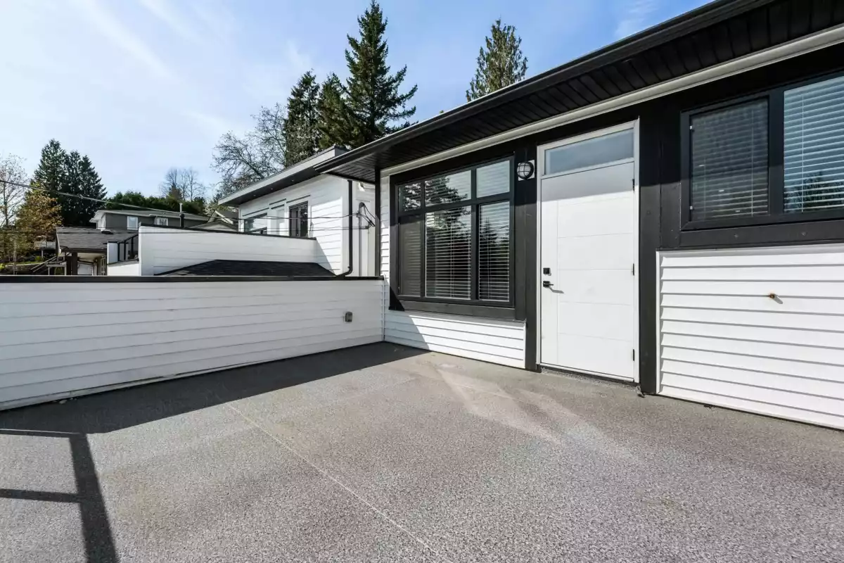 Walk-In Closet Photo of 32927 3rd Avenue, Mission, BC