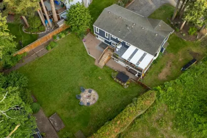 25153 11b Avenue, Langley, BC, Langley — Single Family Residence for sale