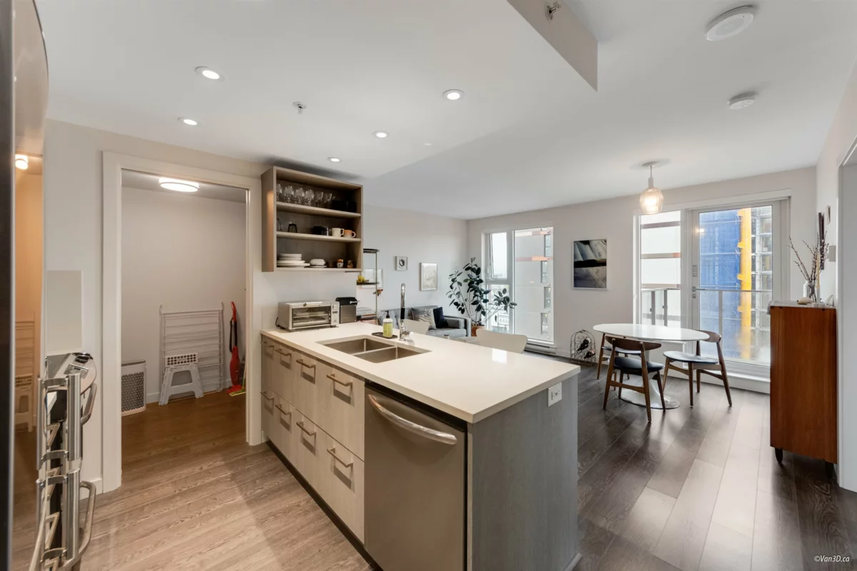 Family Room Photo of 804 983 E Hastings Street, Vancouver, BC