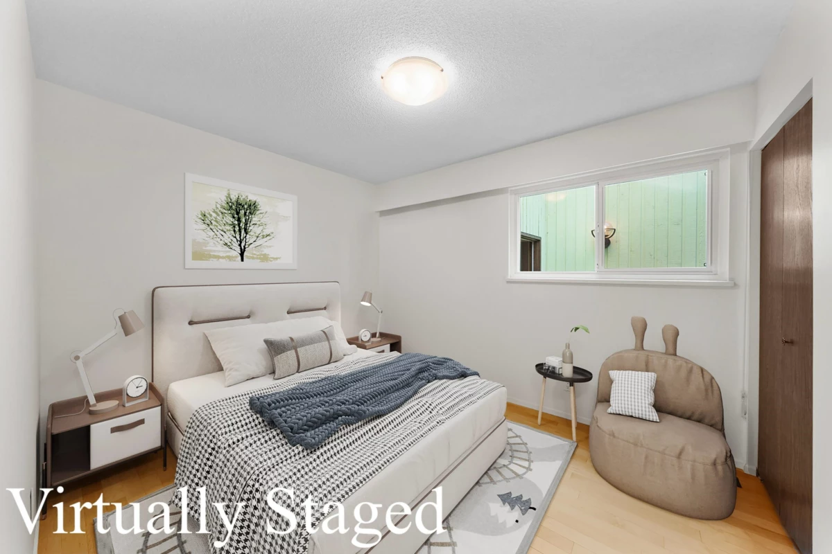 Outdoor Patio Photo of 533 Ascot Street, Coquitlam, BC