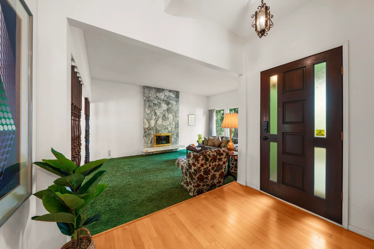 Primary Bedroom Photo of 533 Ascot Street, Coquitlam, BC