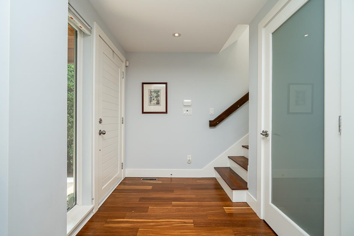 Dining Area Photo of 2007 Larson Road, North Vancouver, BC