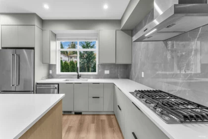 Mudroom Photo of 21 10488 124 Street, Surrey, BC