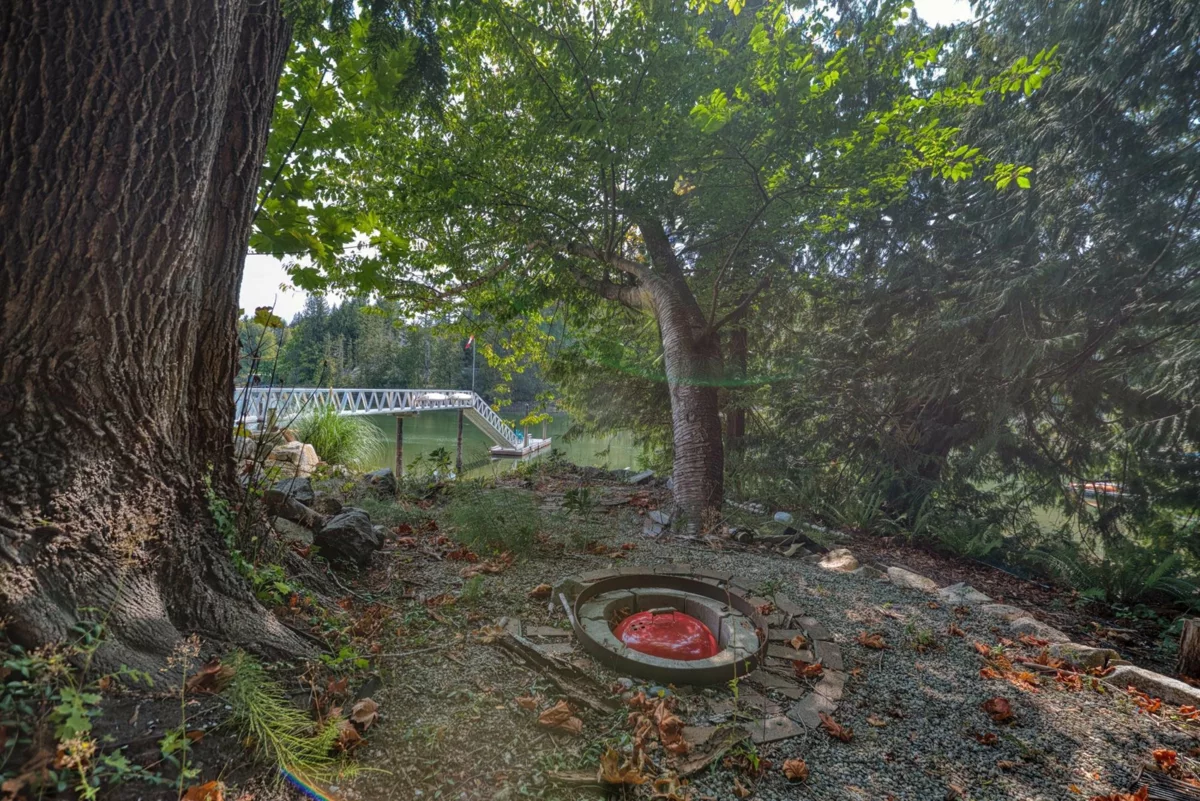 Dining Area Photo of 4606 Gerrans Bay Road, Madeira Park, BC