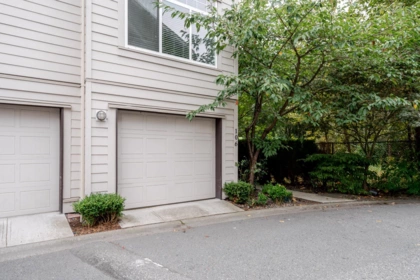 106 15399 Guildford Drive, Surrey, BC, Surrey — Townhouse for sale