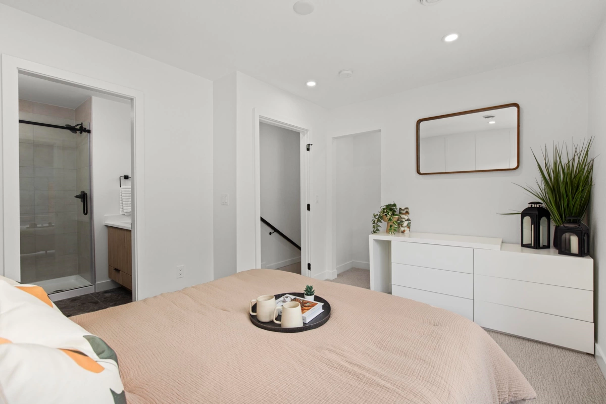 Bedroom 3 Photo of 21 1959 165a Street, Surrey, BC