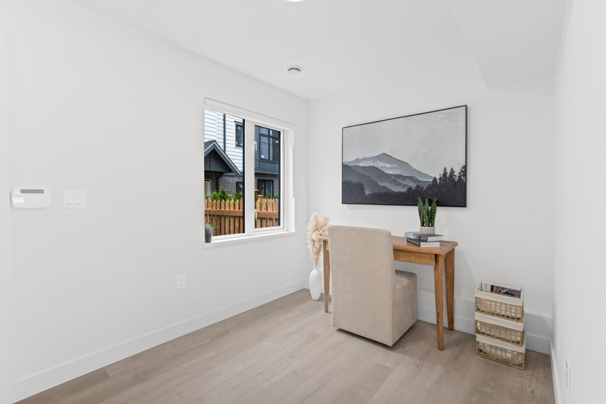Entry Foyer Photo of 21 1959 165a Street, Surrey, BC
