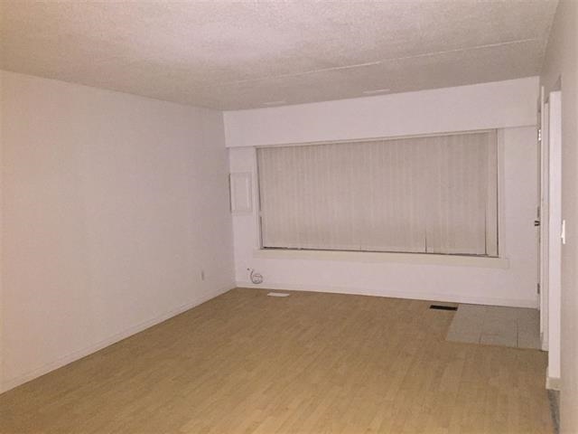 Dining Area Photo of 13021 106 Avenue, Surrey, BC