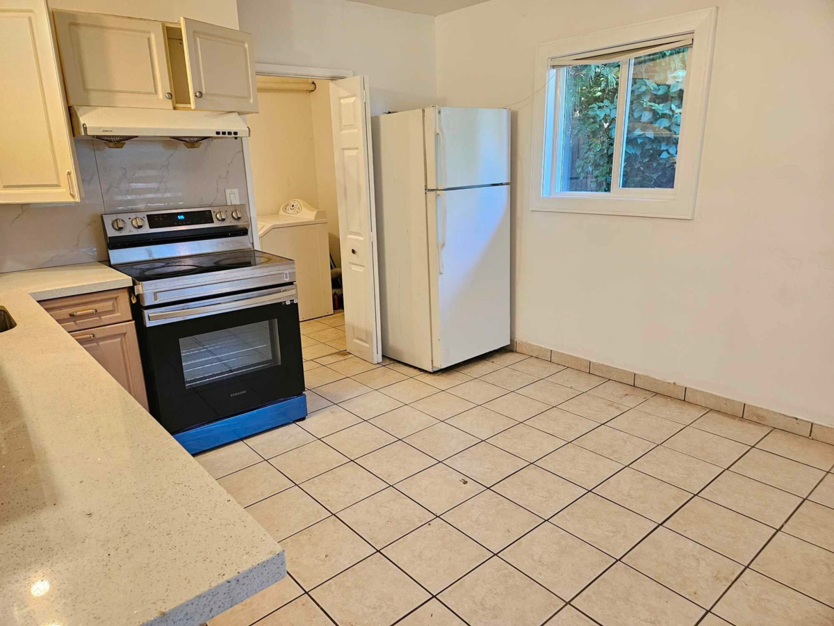 Primary Bedroom Photo of 13021 106 Avenue, Surrey, BC