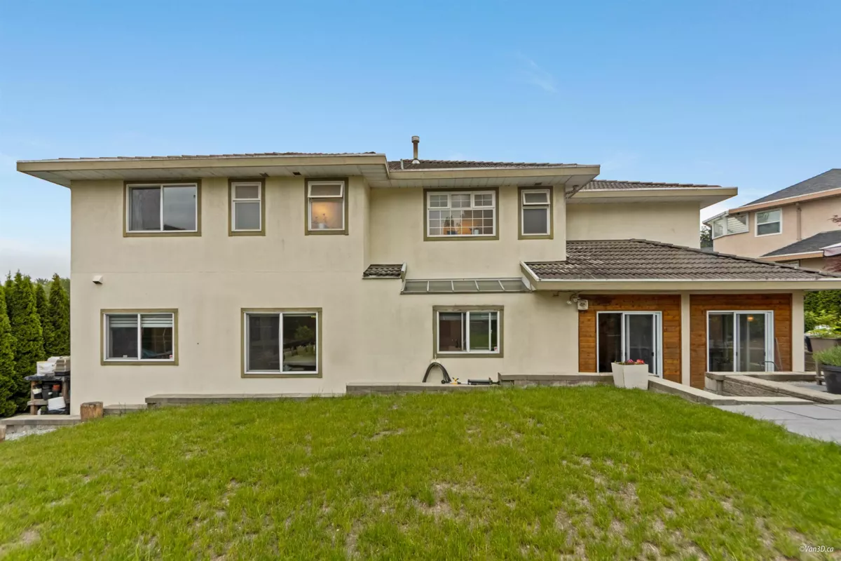 Outdoor Deck Photo of 15929 113a Avenue, Surrey, BC