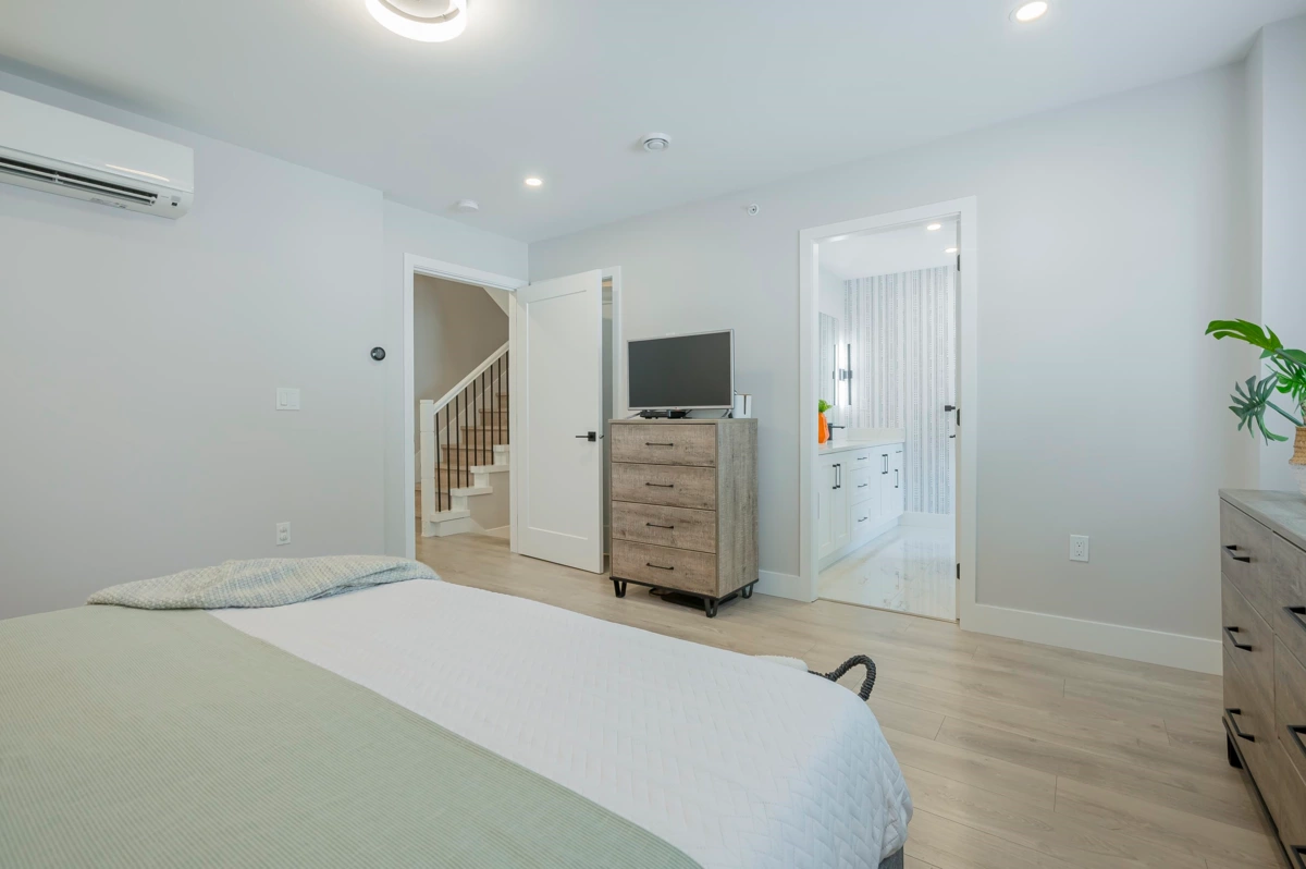 Entry Foyer Photo of 40 20155 84 Avenue, Langley, BC