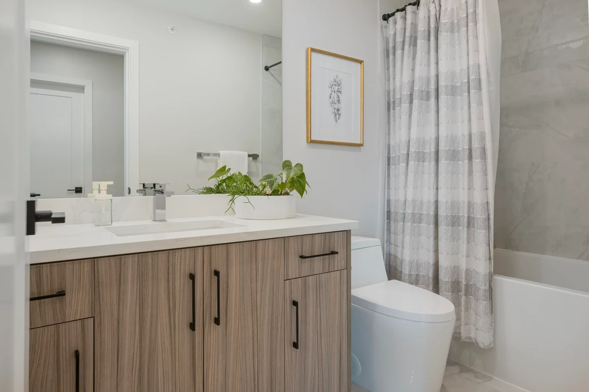 Front Yard Photo of 40 20155 84 Avenue, Langley, BC